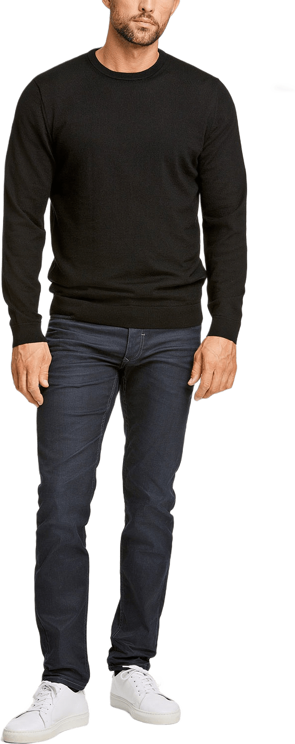 100 % Merino Crew Neck Knit, från Lindbergh, i färgen Black.