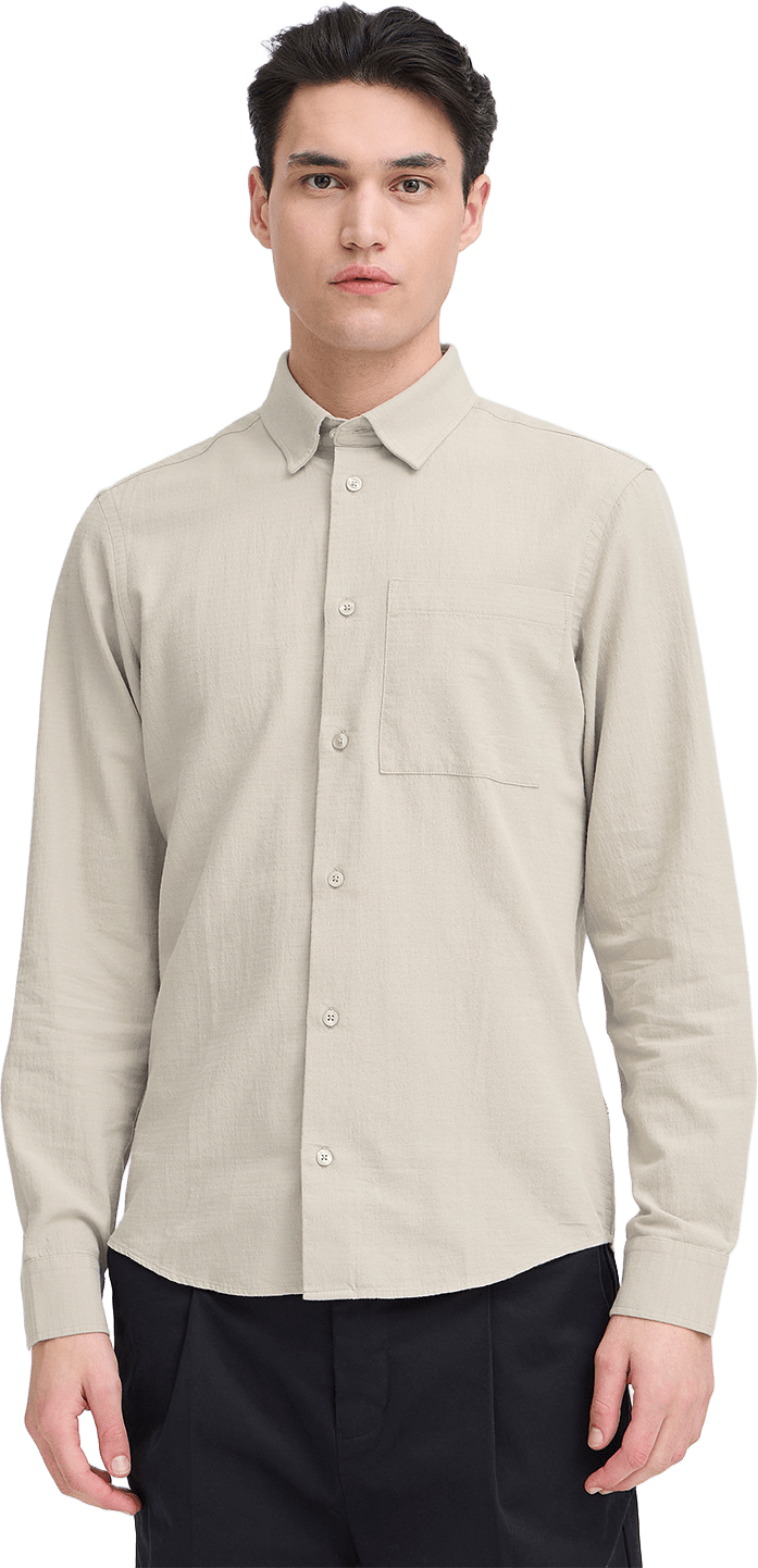 Aaberg Structured  Shirt, från Casual Friday, i färgen Island Fossil.
