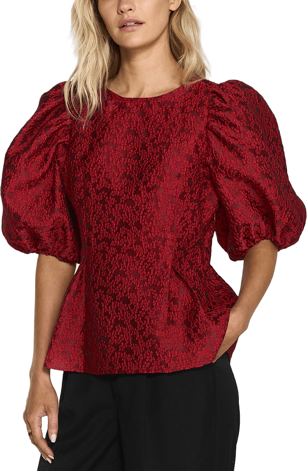 Ylja Blouse, från Twist & Tango, i färgen Ruby Red.