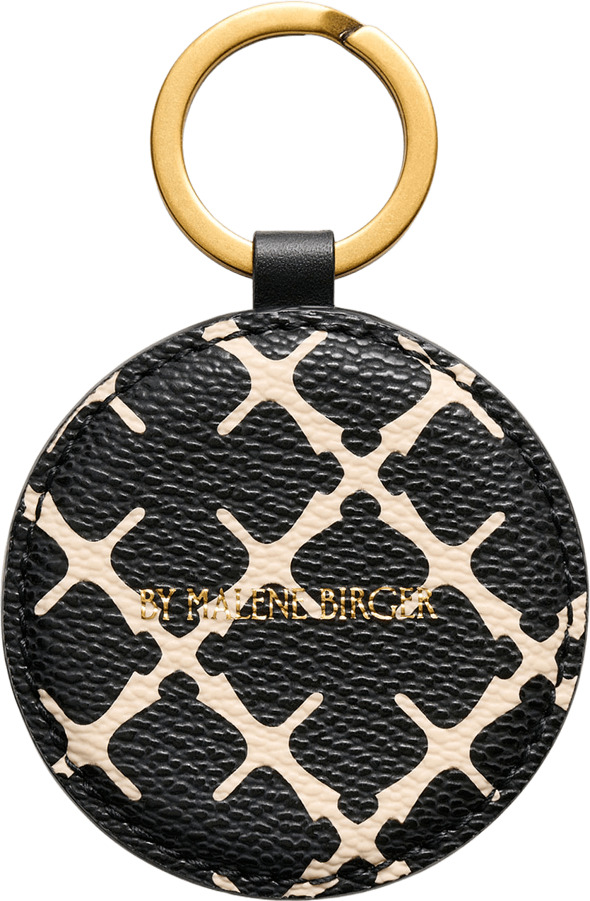Elia nyckelring, från By Malene Birger, i färgen Black.