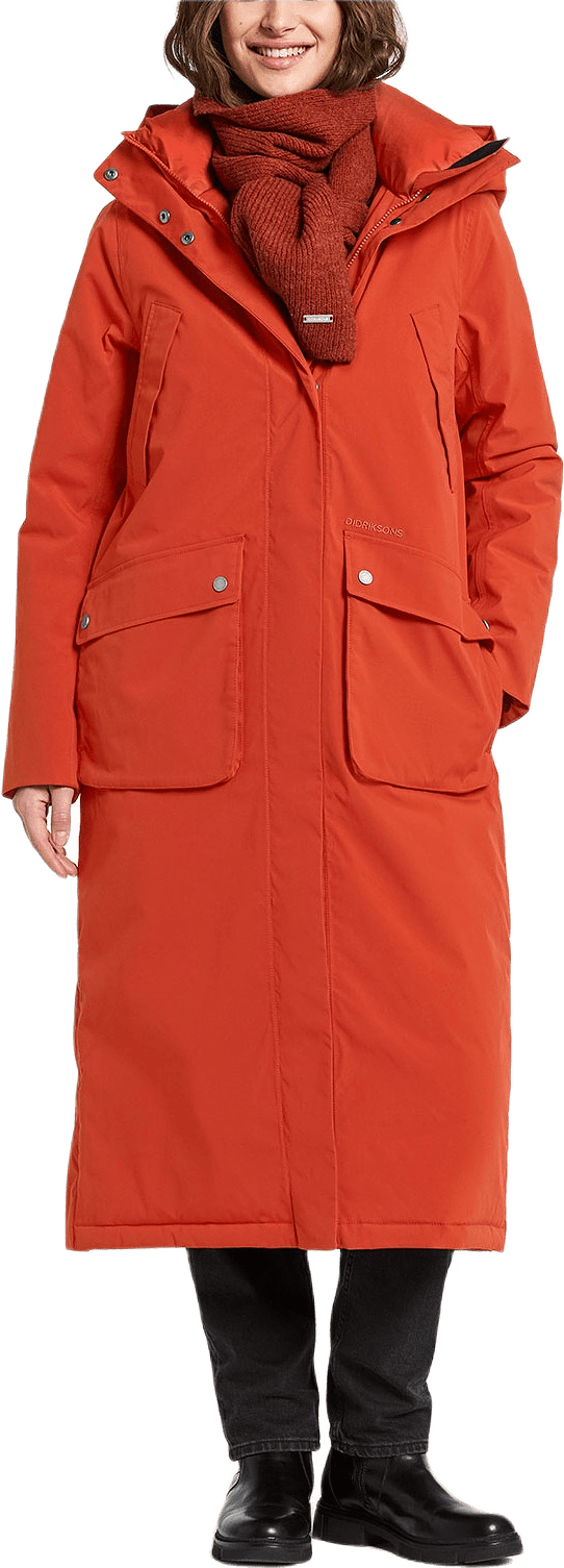 Melody Parka Long, från Didriksons, i färgen Rust.