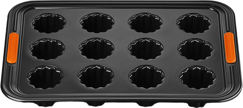 Canneléform 12 Fördjupningar, från Le Creuset, i färgen Black.