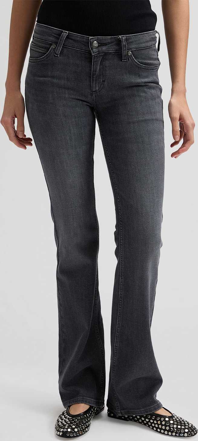 Flap Pocket Jessica, från Lee, i färgen Current Affair.