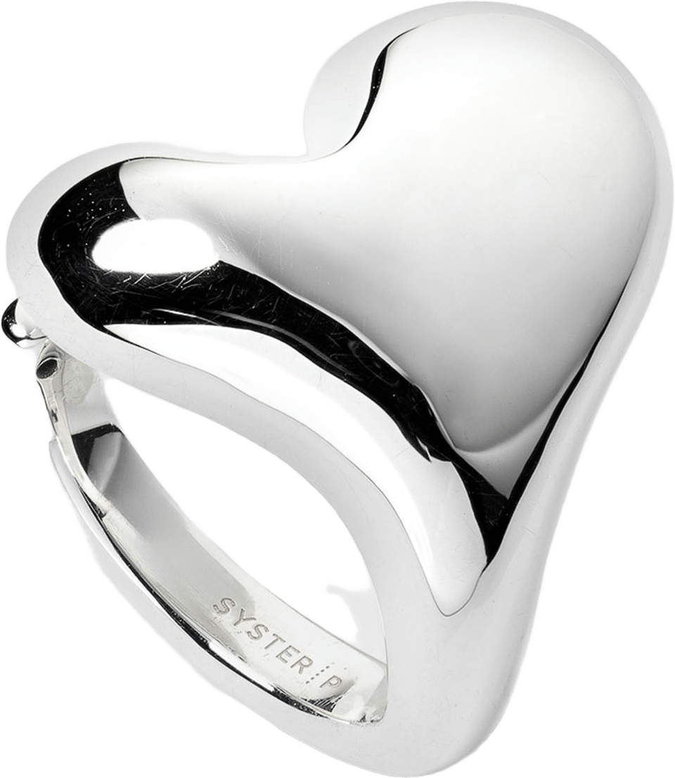 Bolded Heart Ring, från Syster P, i färgen Silver.