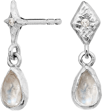 Poco Earrings, från Maanesten, i färgen Sterling Silver.