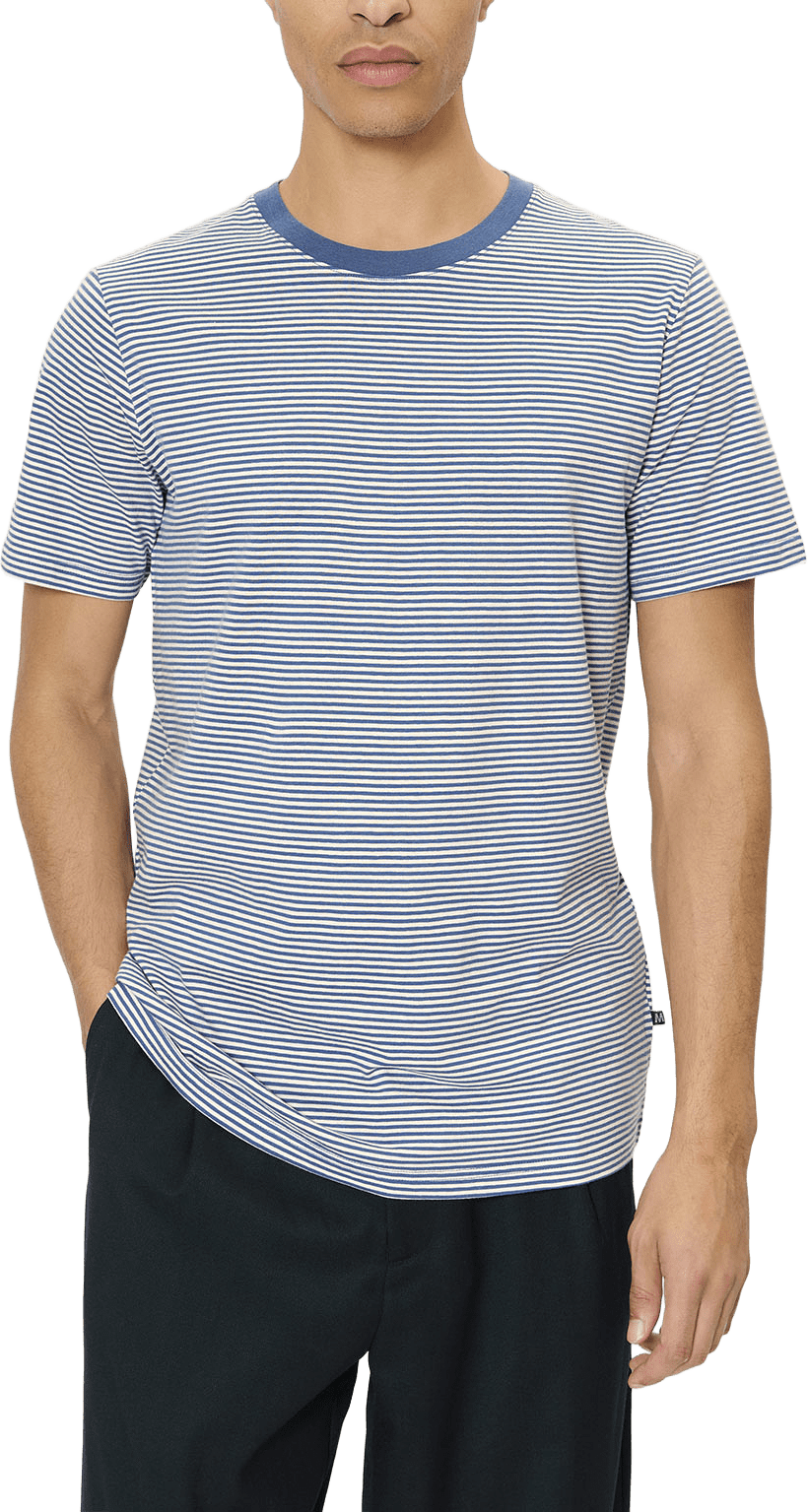 MAjeremy, från Matinique, i färgen Blue Horizon.