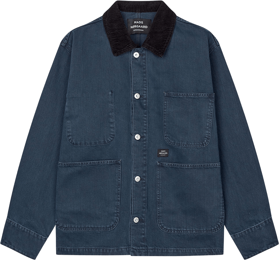 Soil Denim Chore Jacket, från Mads Nørgaard, i färgen Parisian Night.
