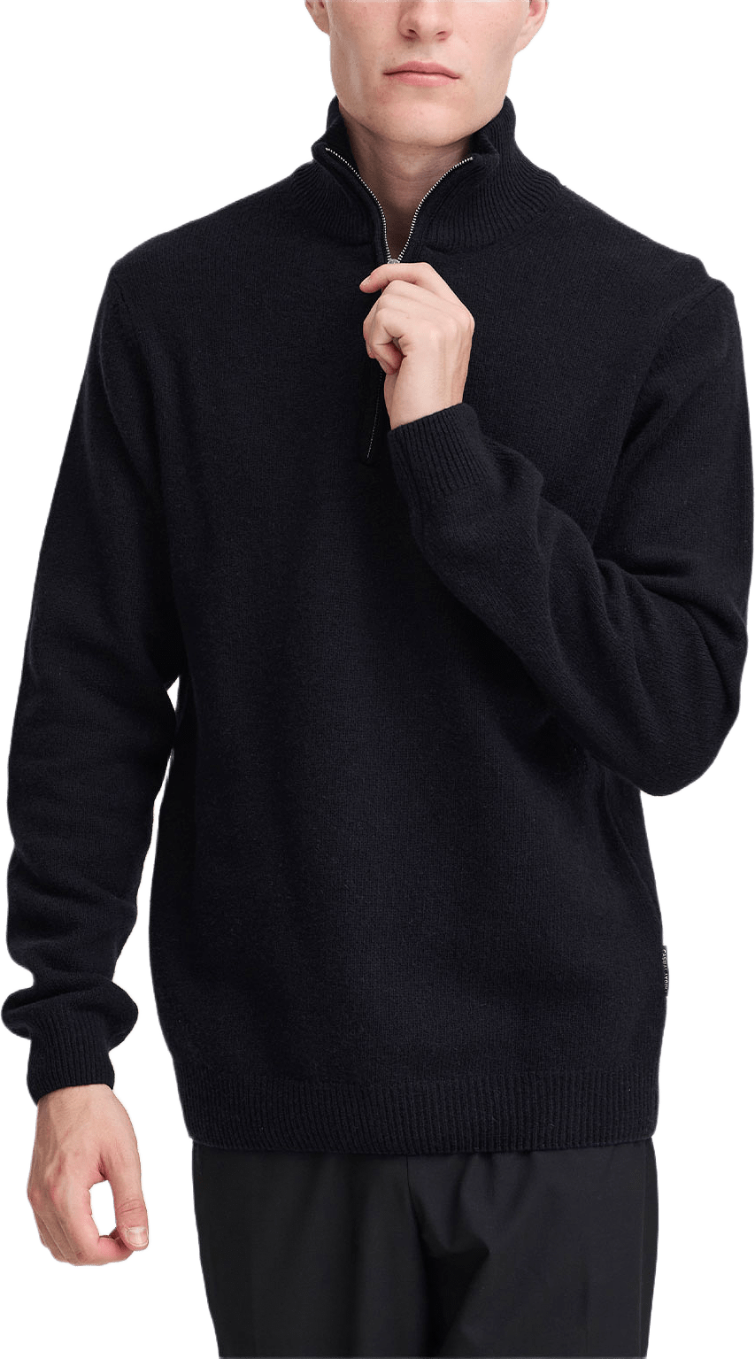 Cfkarl Halfzip Lambswool Knit sweater, från Casual Friday, i färgen Dark Navy.