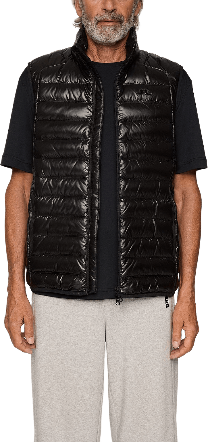 Oden Light Down Vest, från J.Lindeberg, i färgen Black.