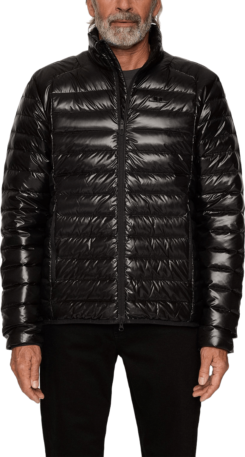 Oden Light Down Jacket, från J.Lindeberg, i färgen Black.
