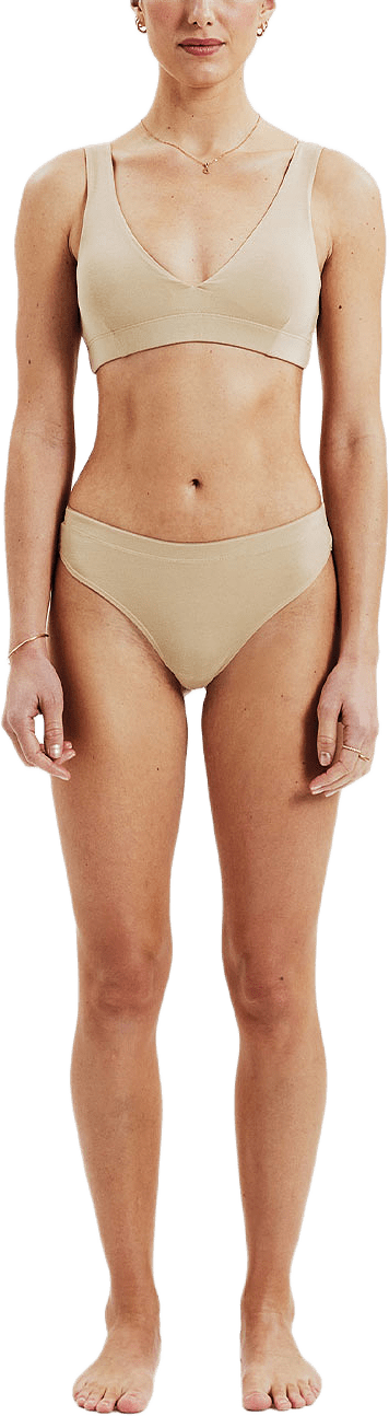 Thong 2-pack, från Bread & Boxers, i färgen Beige.