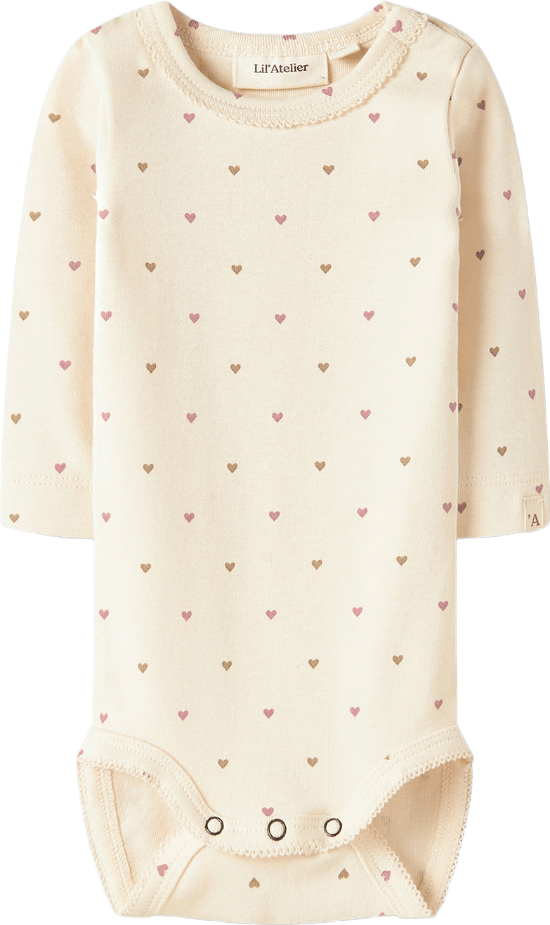 NBFLALO Body, från Lil'Atelier, i färgen Turtledove Heart.