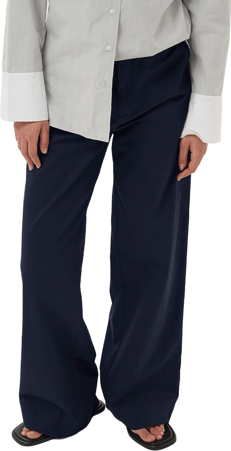 Diaziw Wide Pants, från Inwear, i färgen Midnight Magic.