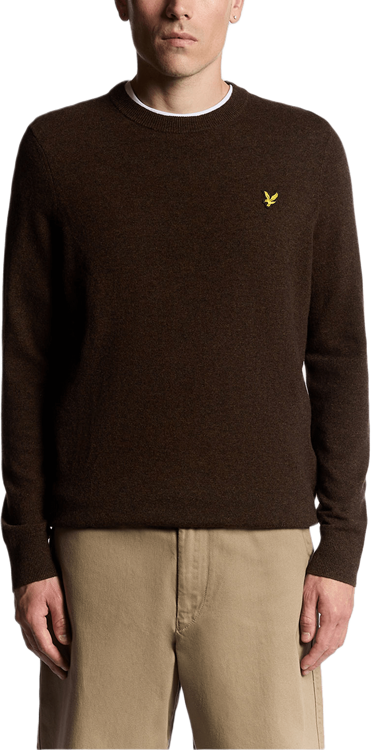 Lambswool Blend Crew Neck Jumper, från Lyle & Scott, i färgen Bottle Brown Marl.