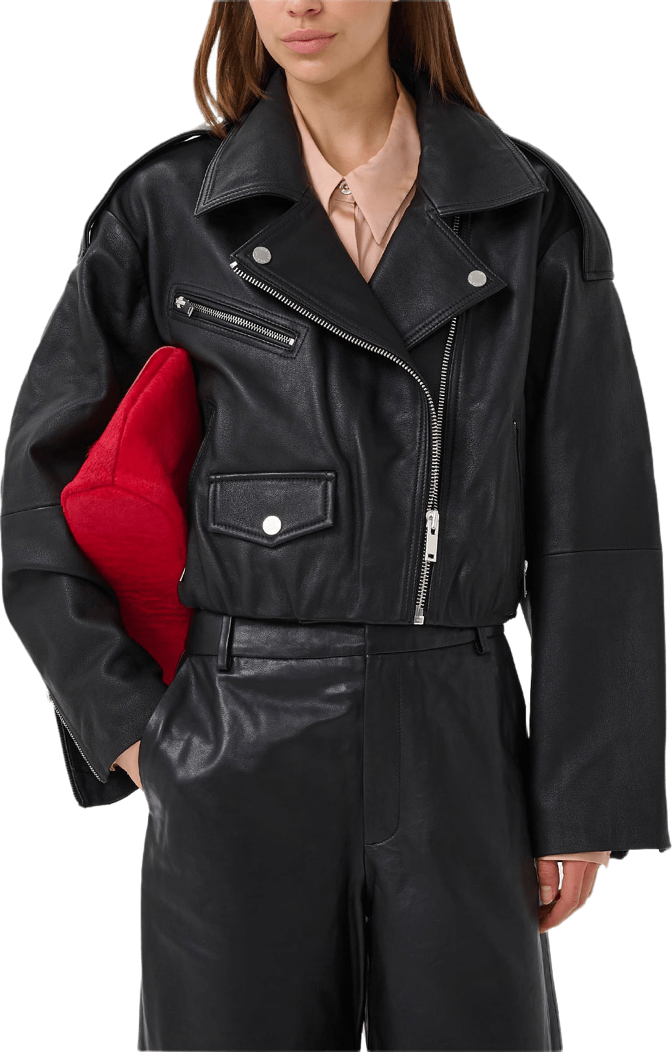 Diana Jacket, från Gestuz, i färgen Black.