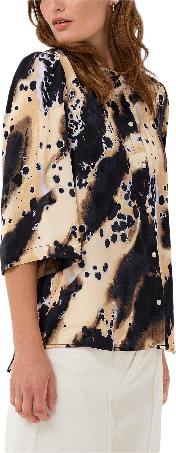 Clero Printed Shirt SS, från Soaked In Luxury, i färgen Purple Heather Nebula Print.