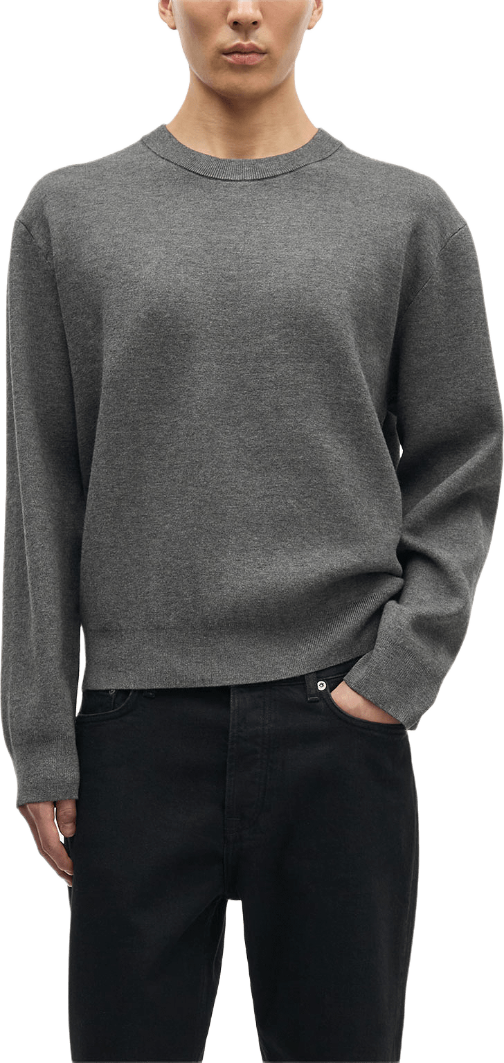 Sarico sweater 15825, från SAMSOE SAMSOE, i färgen Dark Grey.