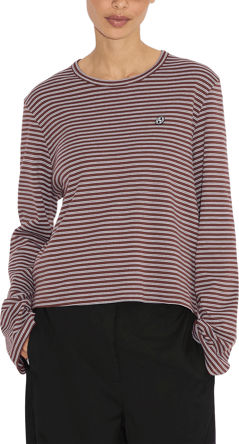 Street Stripe Long-Sleeve, från Holzweiler, i färgen Burgundy Stripe.
