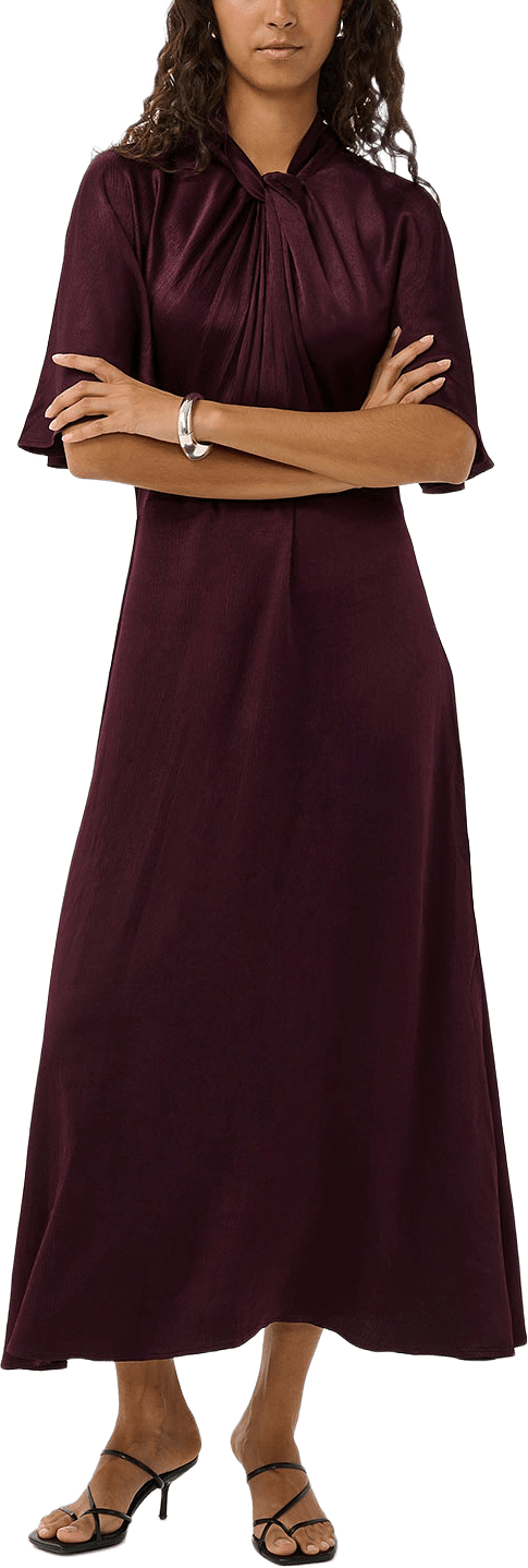 SLRiyan Miria Dress, från Soaked In Luxury, i färgen Winetasting.