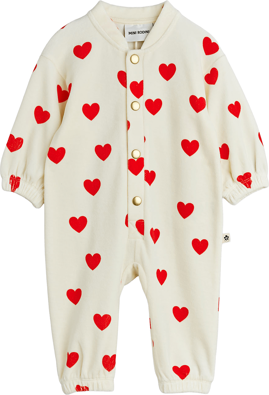 Hearts aop velour baby jumpsuit, från Mini Rodini, i färgen White.