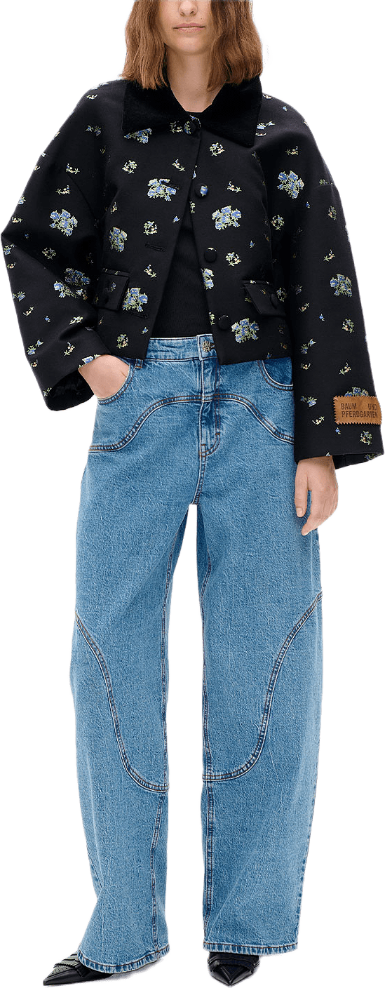 BABETH Jacket, från Baum und Pferdgarten, i färgen Black Small Flower.