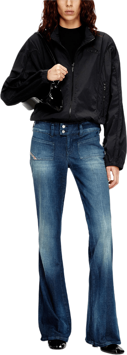 Bootcut Jeans D-Hush 0ADBQ, från Diesel, i färgen Blue Denim.