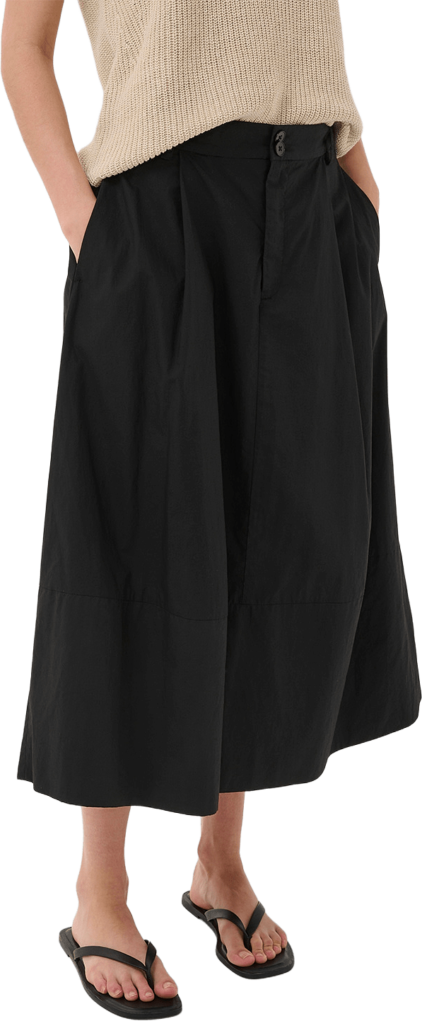 Bojana Skirt, från Part Two, i färgen Black.