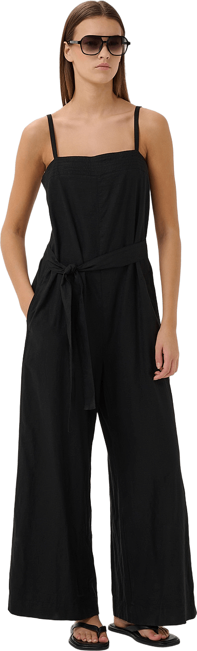 Edith Jumpsuit, från Inwear, i färgen Black.