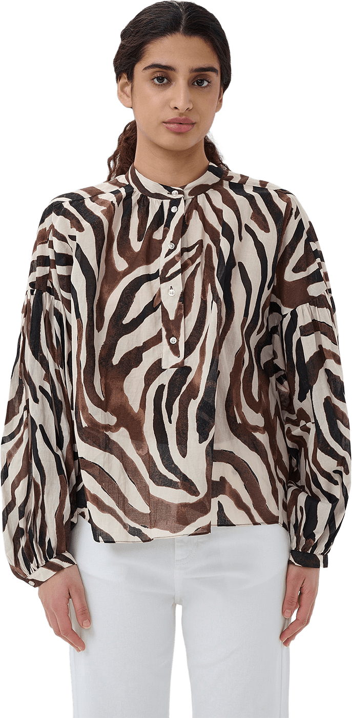 Rosalie Blouse, från Inwear, i färgen Haze Zebrah.