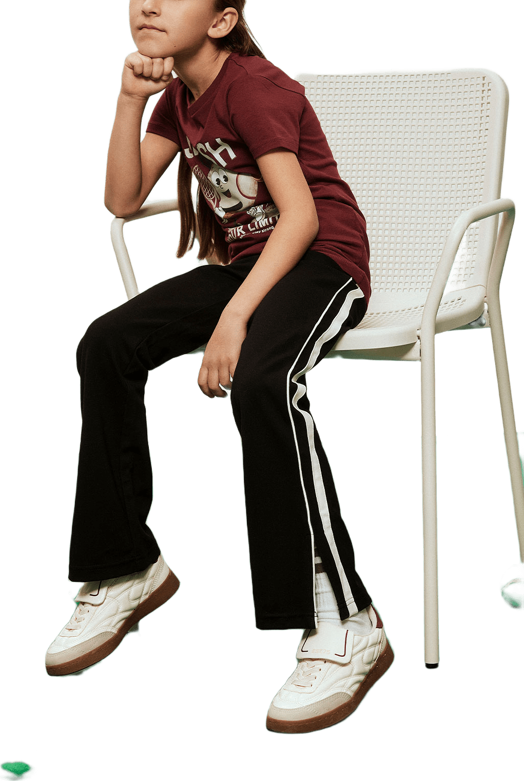 NKFTESMIN BOOTCUT PANT, från Name It, i färgen Black.