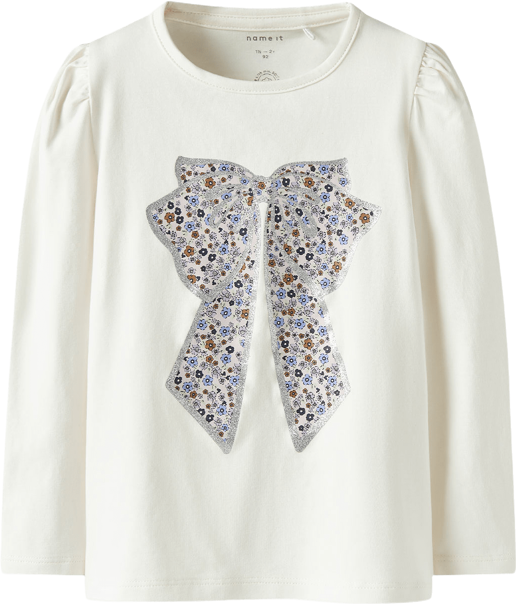 NMFTALLY LS TOP, från Name It, i färgen Cloud Dancer.