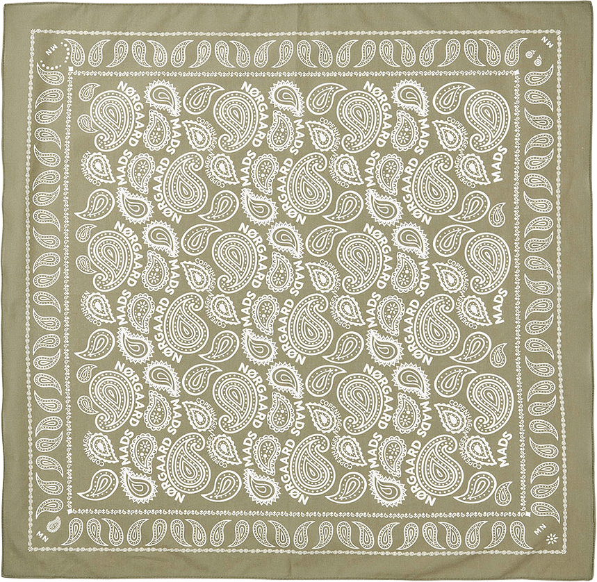 Soft Cotton Paisley Scarf Solid, från Mads Nørgaard, i färgen Overland Trek.