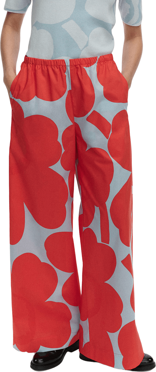 Kappale Unikko Trousers, från Marimekko, i färgen Red, Light Blue.