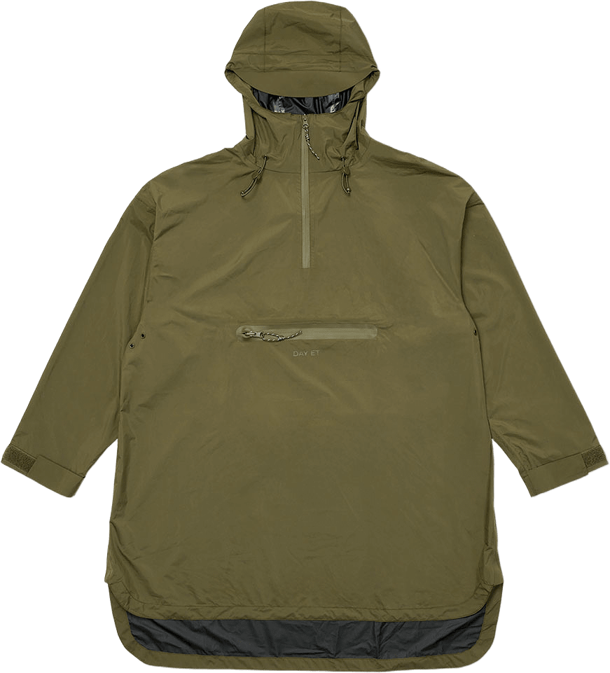 RE-No Rain Anorak Raincoat, från DAY ET, i färgen Dark Olive.