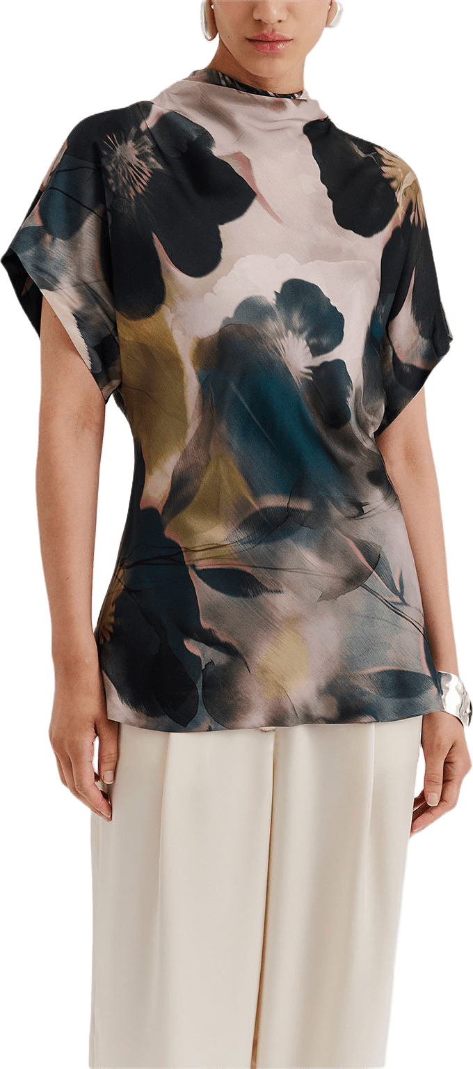 Otilia Top, från Malina, i färgen Dusty Poppy.