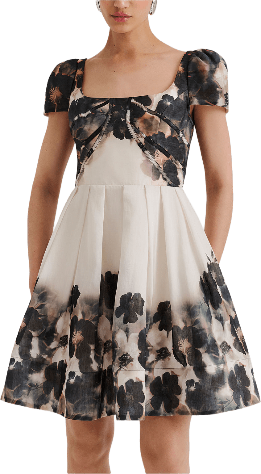 Vanda Pouf Sleeve Mini Dress, från Malina, i färgen Dusty Poppy.