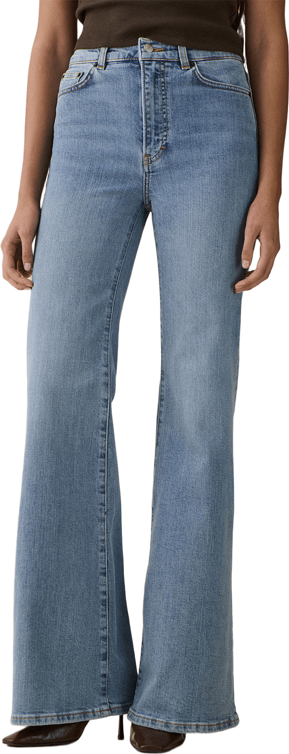 Fuji Jeans, från Jeanerica, i färgen Light Classic Vintage.