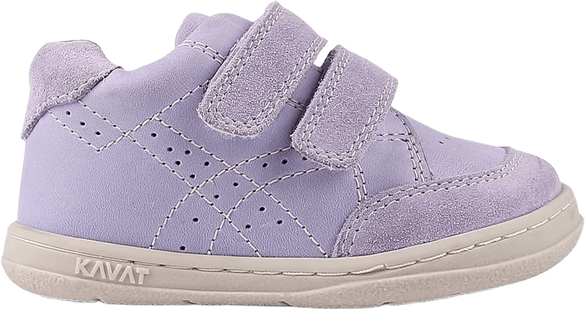 Sneakers Söderhamn Barefoot, från Kavat, i färgen Lilac.
