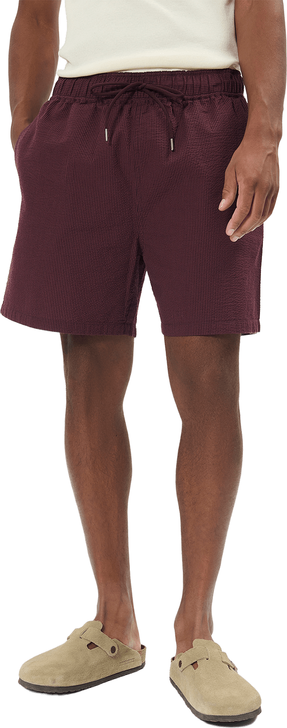 Swimmer, från Matinique, i färgen Claret.