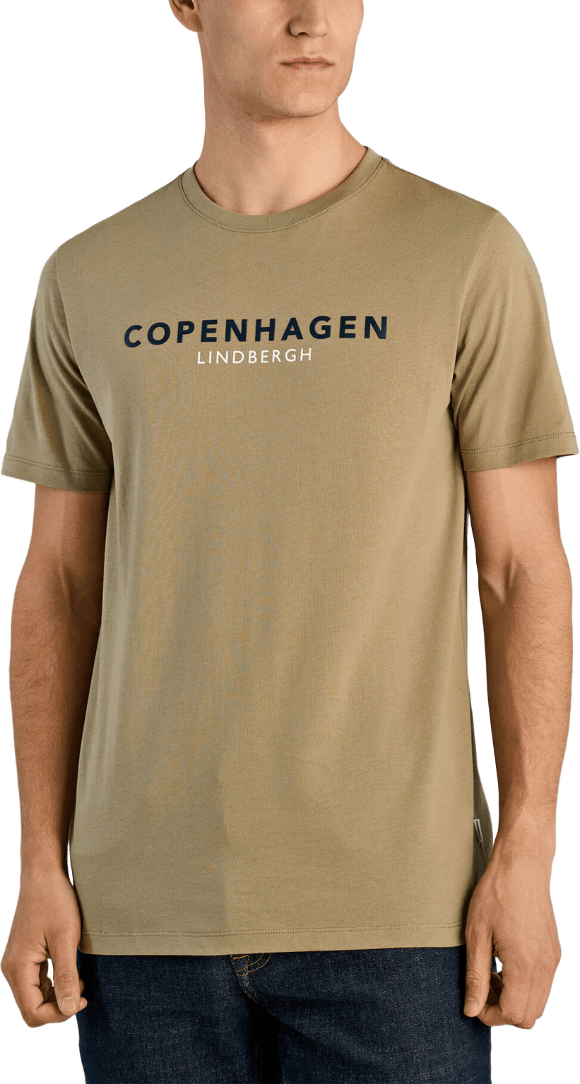 Lindbergh Copenhagen print tee S/S T-Shirt, från Lindbergh, i färgen Dusty Green.