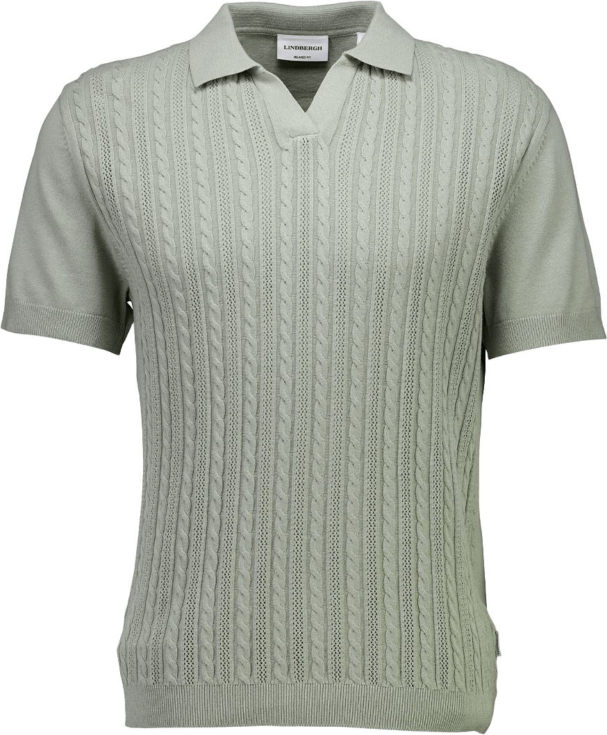 Knitted S/S cable v-neck polo Knit, från Lindbergh, i färgen Dusty Green.