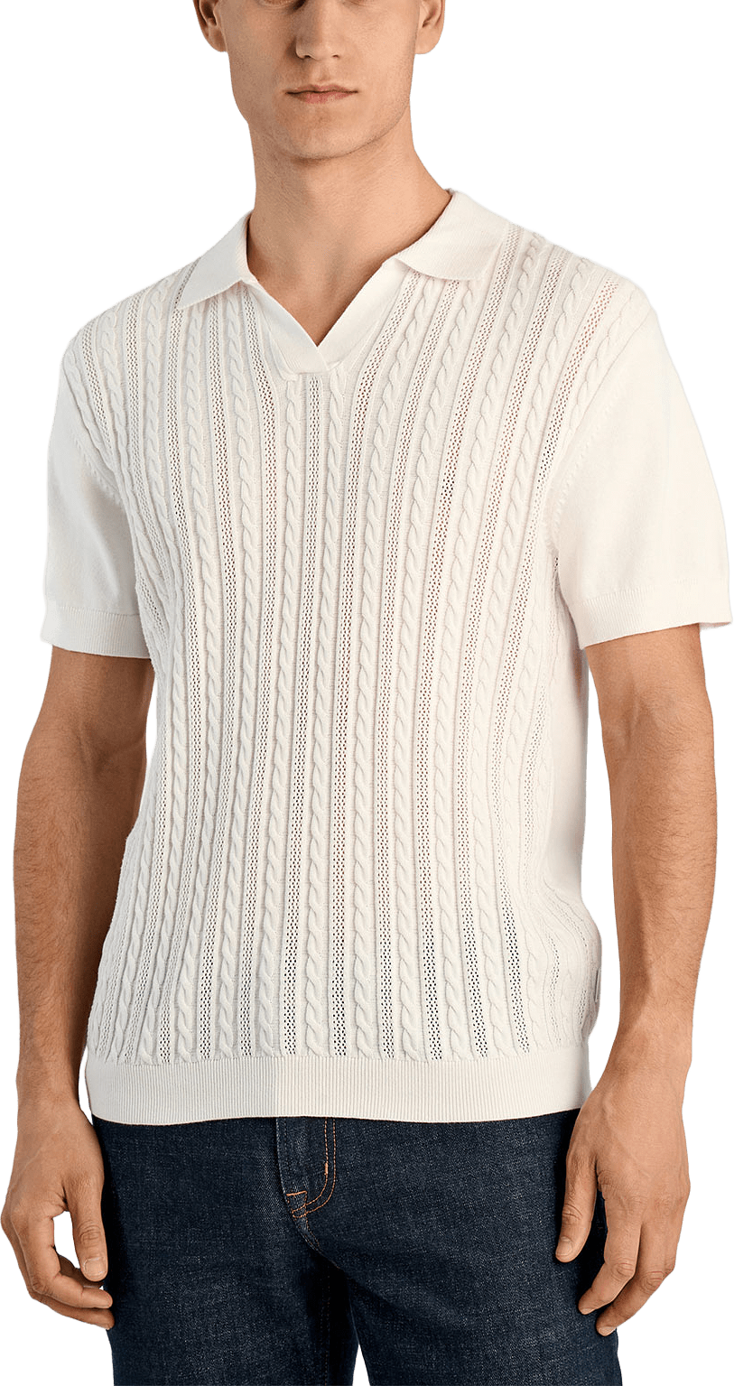 Knitted S/S cable v-neck polo Knit, från Lindbergh, i färgen Pearl White.