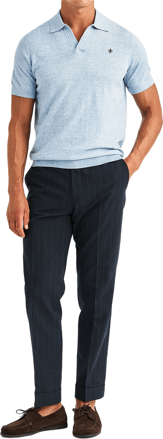 Randall Resort Polo, från Morris, i färgen Light Blue.