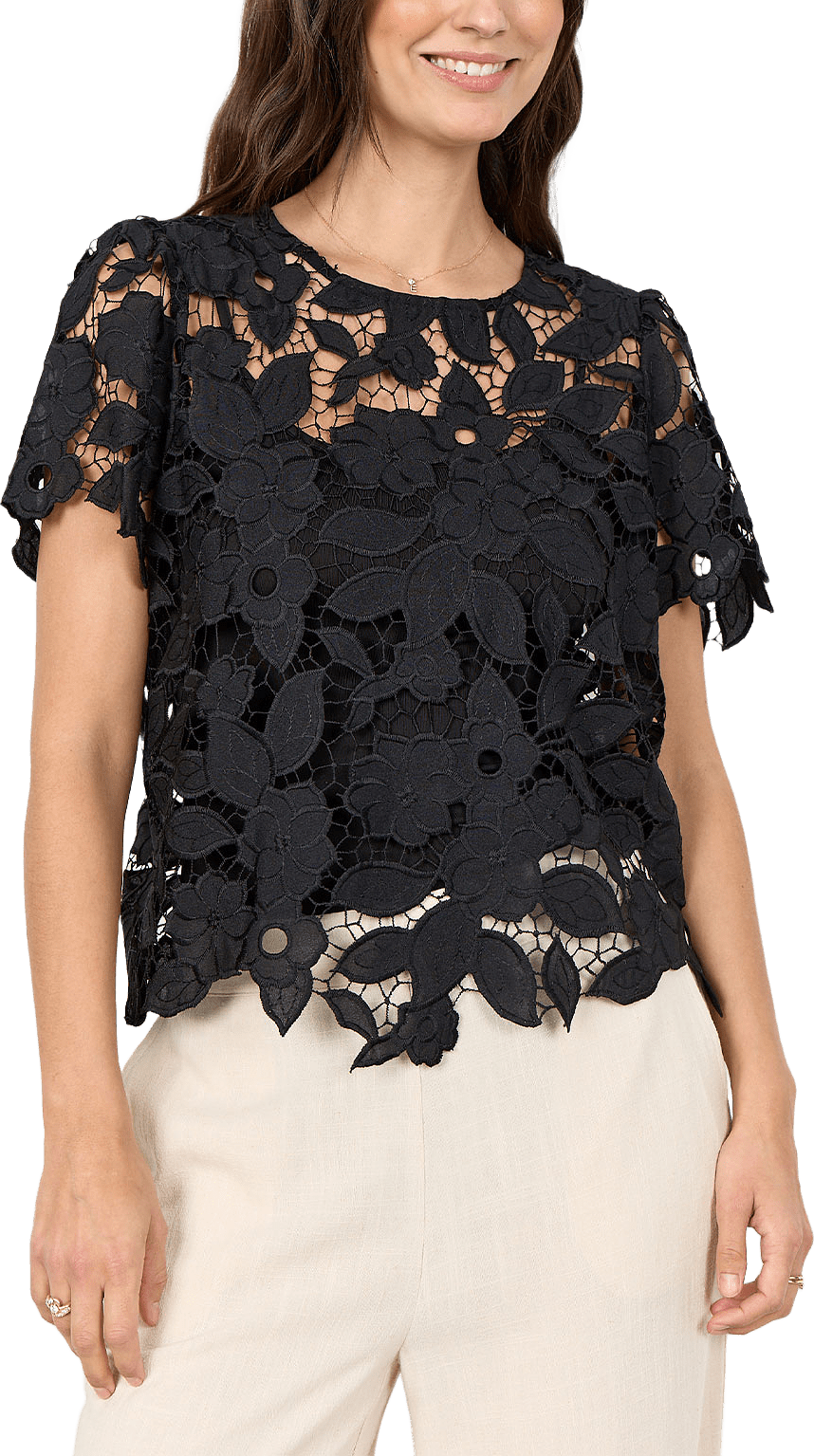 Sc-Cassandra 1 Blouse, från Soyaconcept, i färgen Black.