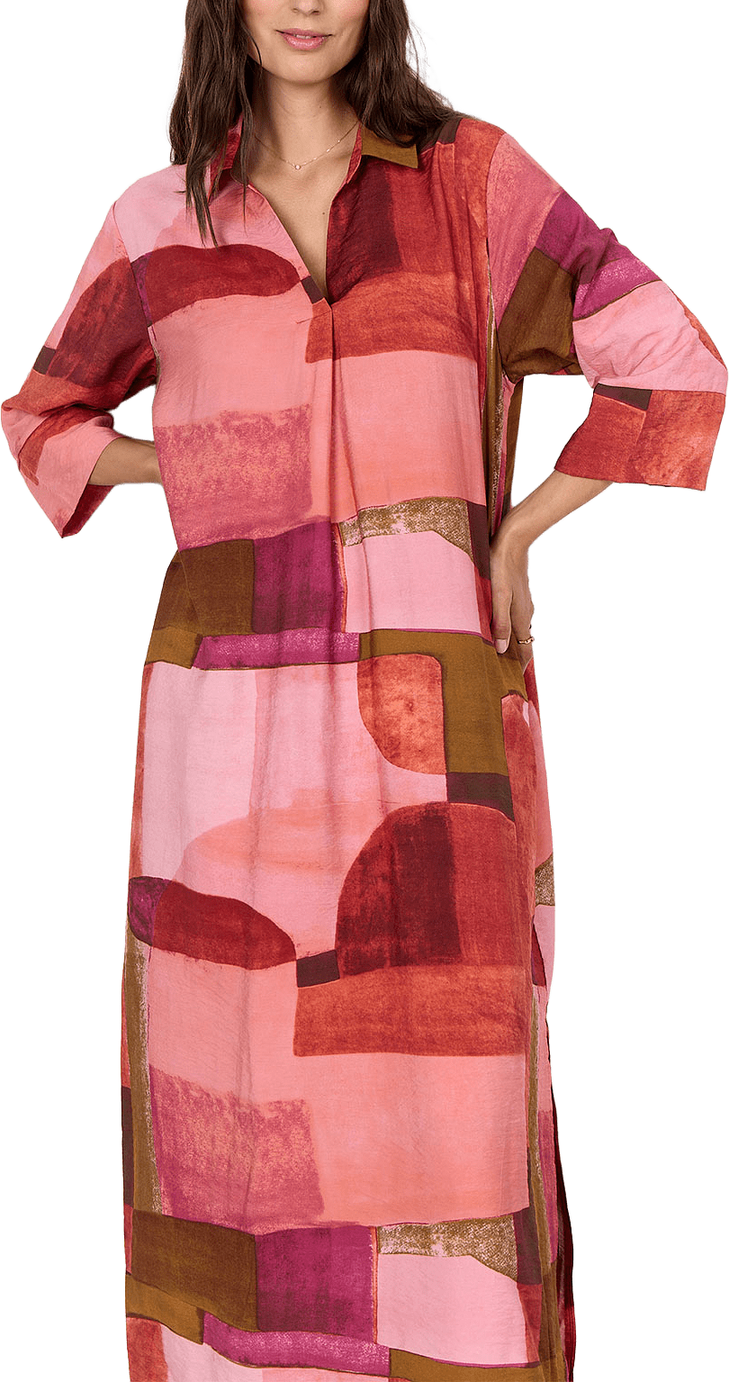 Sc-Catania 4 Dress, från Soyaconcept, i färgen Rapture Rose Combi.