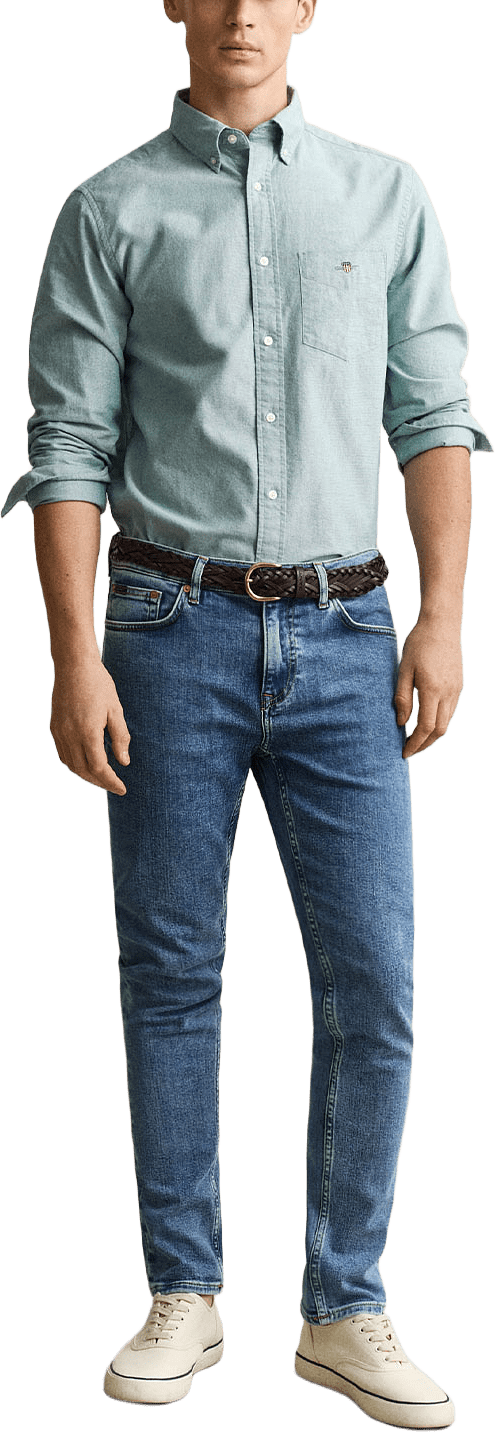 Slim Fit Clean Wash Jeans, från GANT, i färgen Mid Blue Vintage.