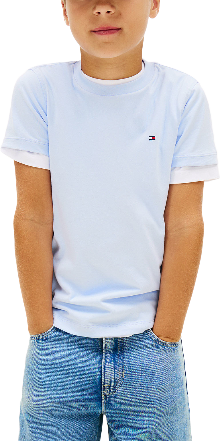 Essential Cotton Tee S/S, från Tommy Hilfiger, i färgen Sweet Blue.