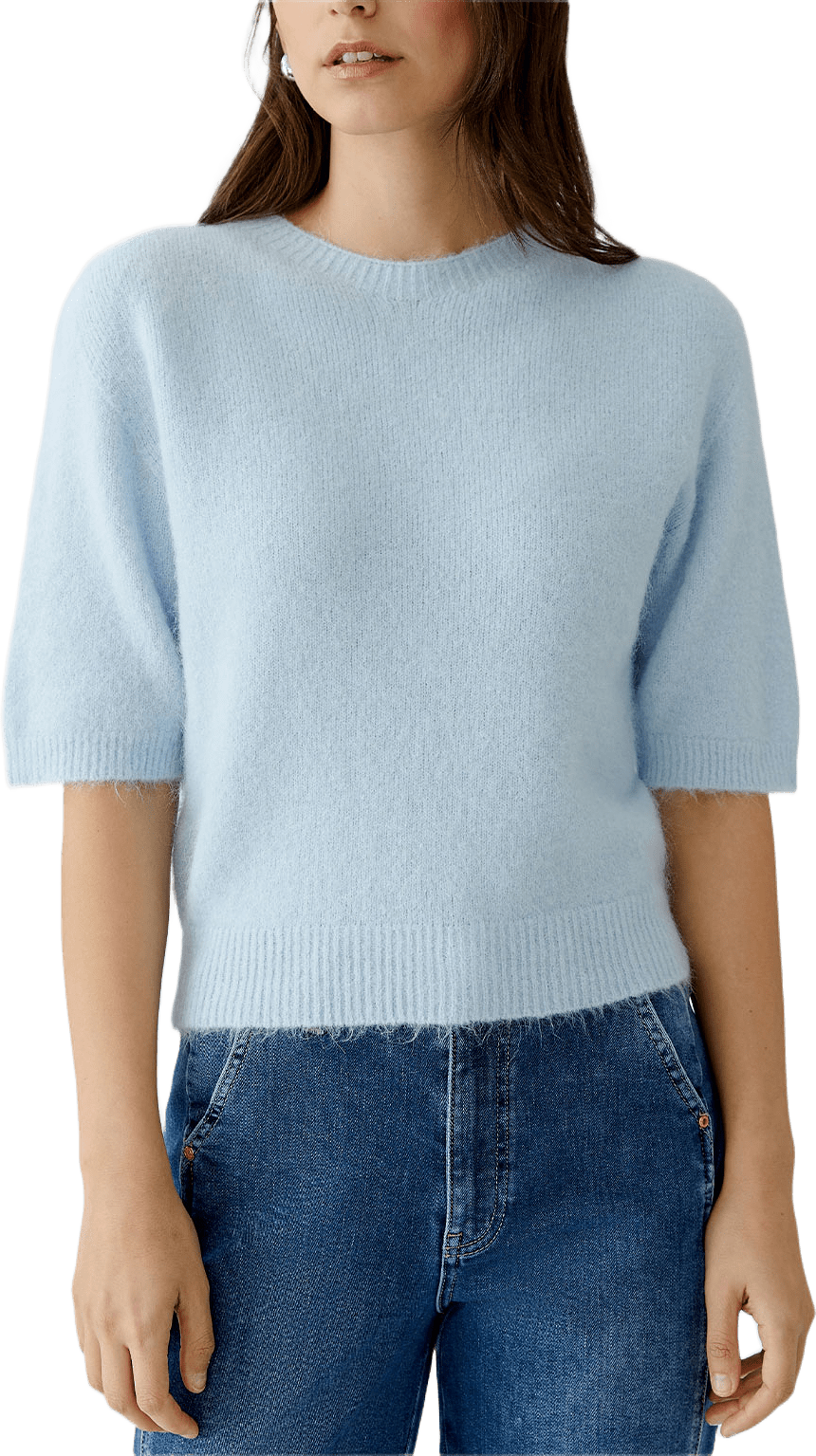 Black Label Pullover, från Oui, i färgen Celestial Blue.