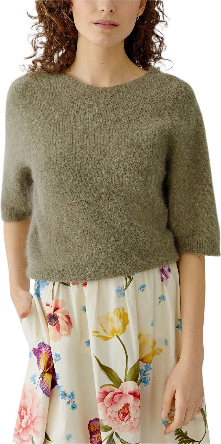 Black Label Pullover, från Oui, i färgen Green Garden.