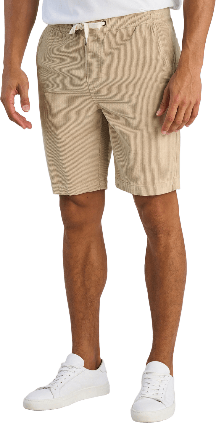 Corduroy Shorts, från Lindbergh, i färgen Stone.